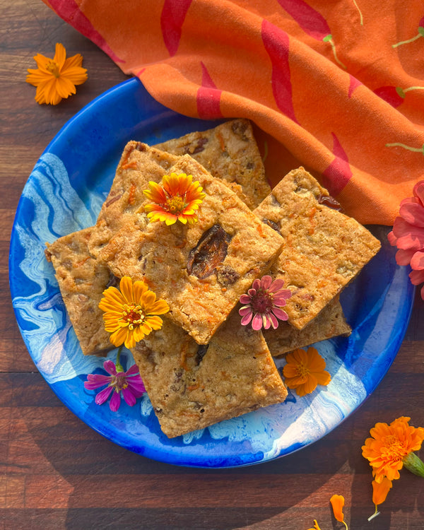 Bronwen's Spiced Carrot Cake Blondies